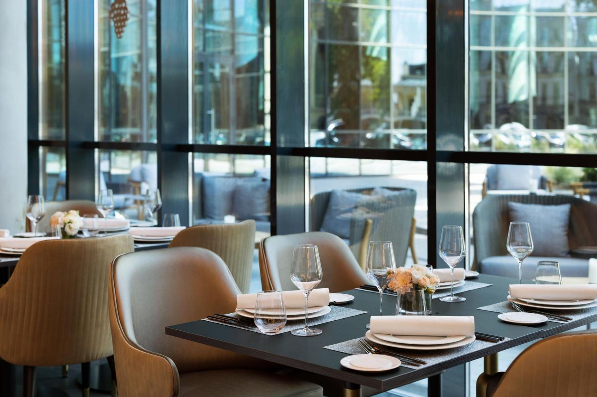 Paragraph Freedom Square, A Luxury Collection Hotel, Tbilissi Extérieur photo