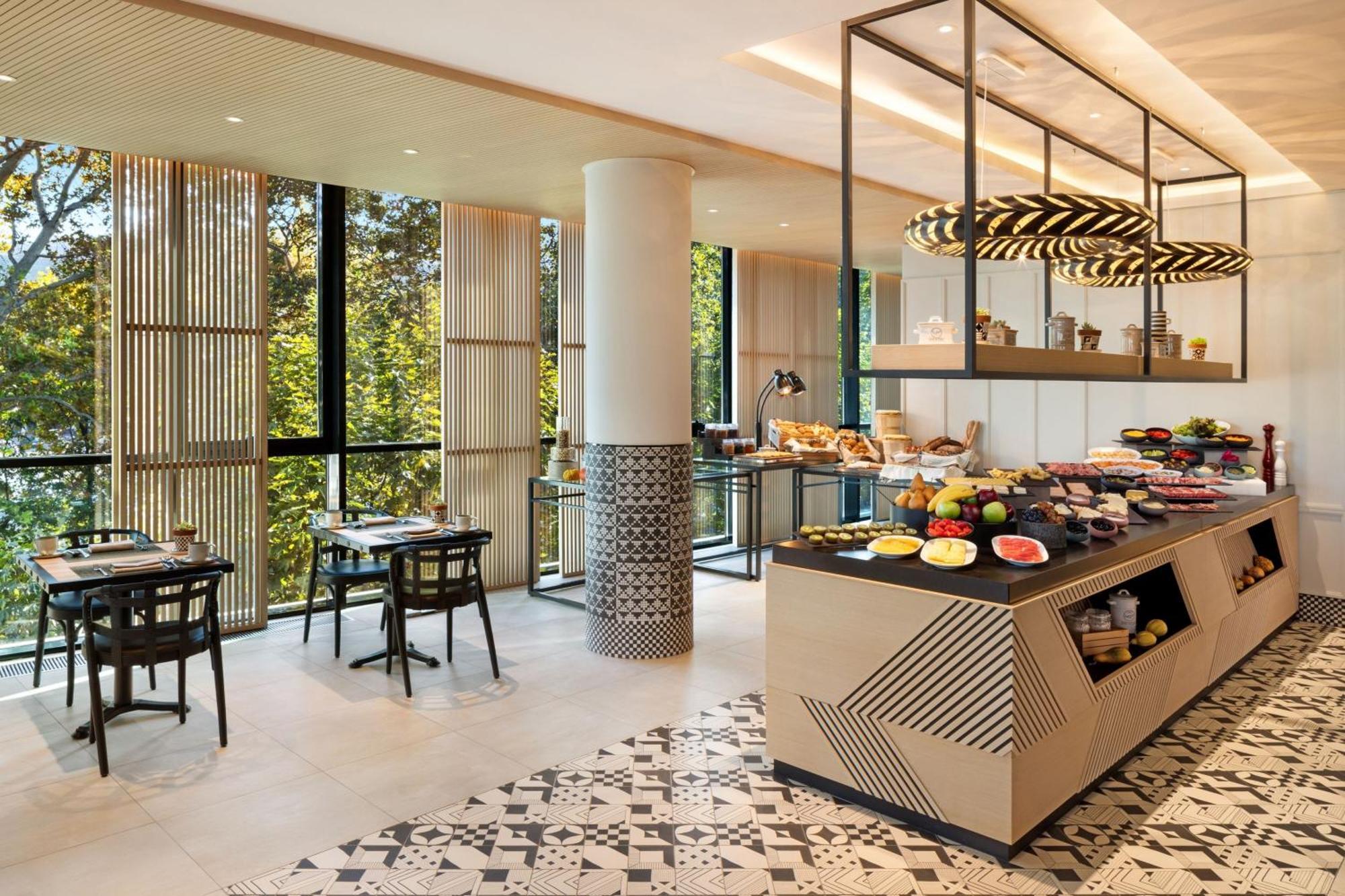 Paragraph Freedom Square, A Luxury Collection Hotel, Tbilissi Extérieur photo