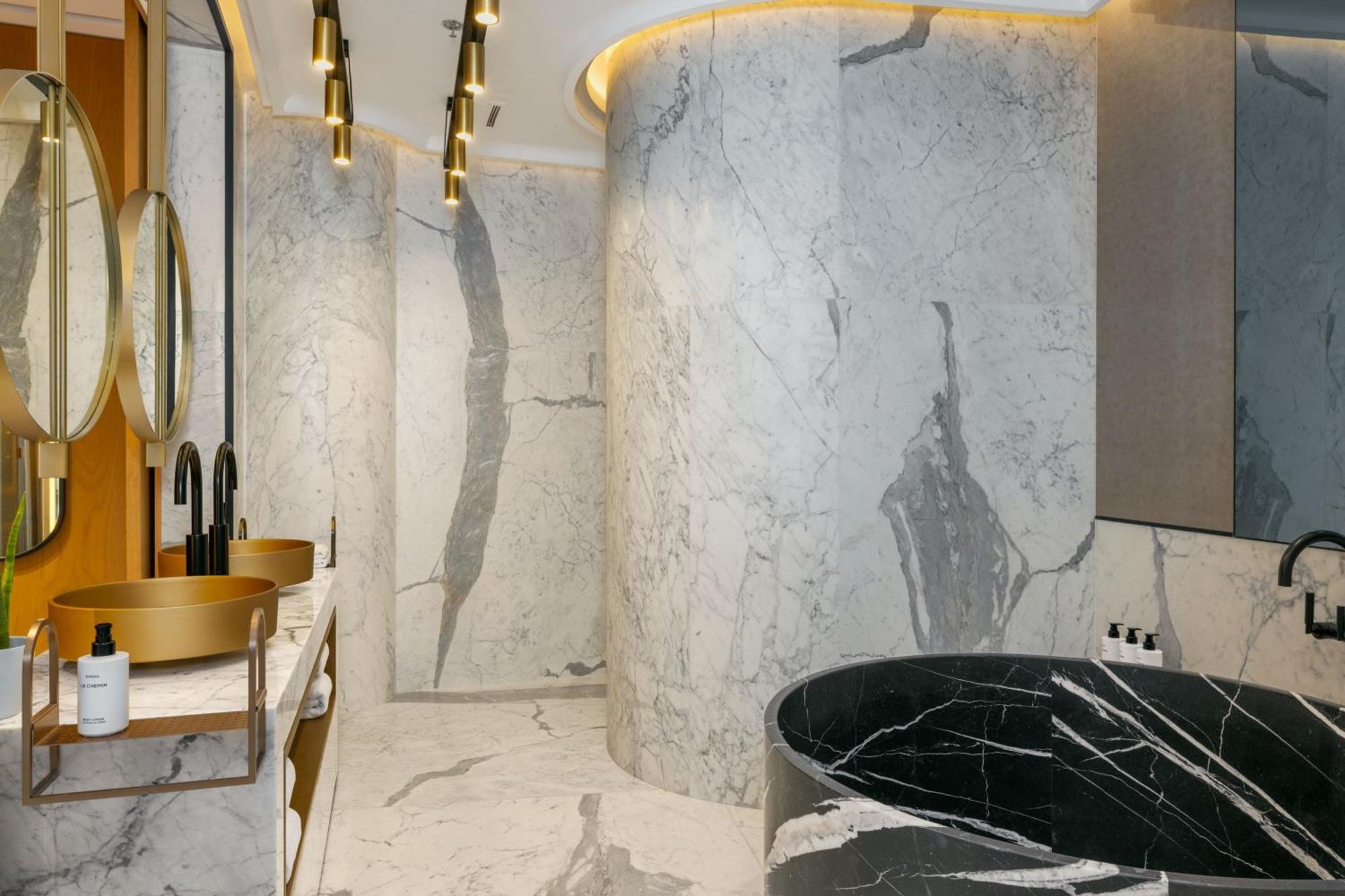 Paragraph Freedom Square, A Luxury Collection Hotel, Tbilissi Extérieur photo
